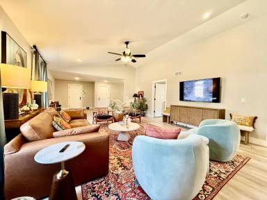 Main picture of 7853 2nd St