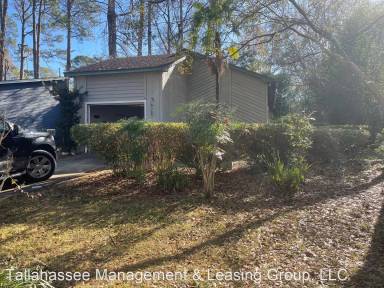 Main picture of 2995 Bayshore Dr