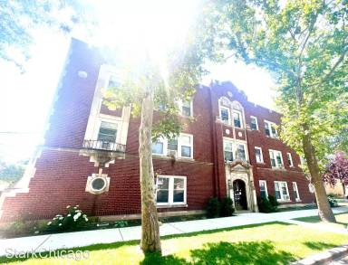 Main picture of 3321 W Catalpa Ave