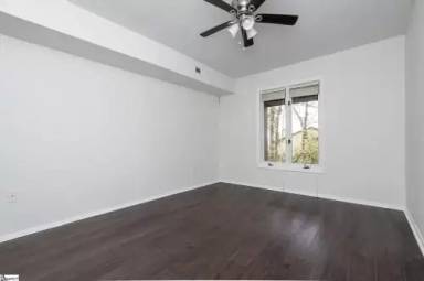 Main picture of 171 Ingleoak Ln