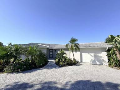 Main picture of 537 Outrigger Ln