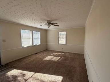 Main picture of 304 Old Hammock Rd