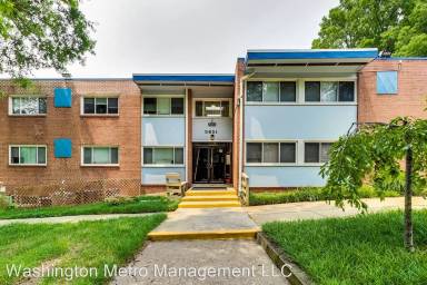 Main picture of 5651 Kennedy St