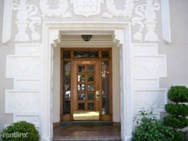 Main picture of 1999 Broadway