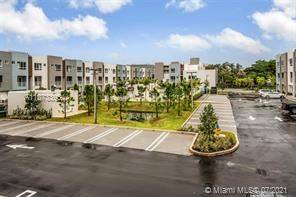 Main picture of Aventura Village