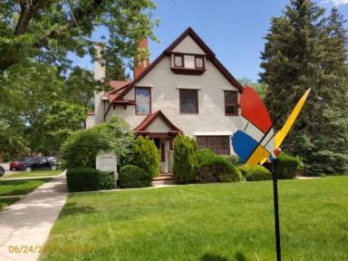 Main picture of 431 N Cascade Ave