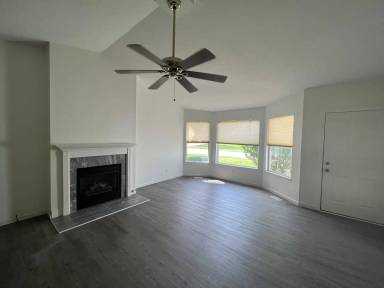 Main picture of 2004 Finch Haven Ln