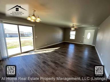 Main picture of 1307 Commons Loop