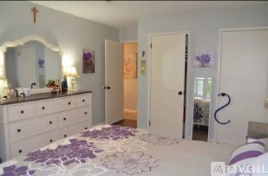 Main picture of 37 Hanover Sq