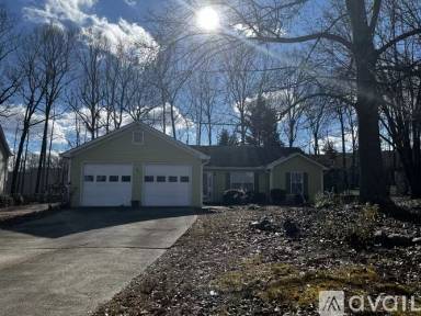 Main picture of 284 Reisling Dr