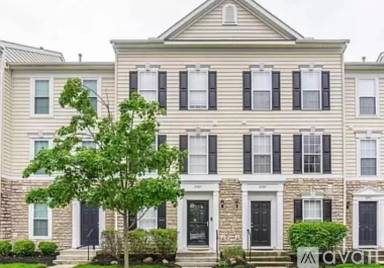 Main picture of 5587 Bow Falls Blvd