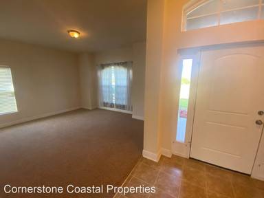 Main picture of 2021 NW 17th Ave
