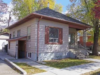 Main picture of 2072 Orchard Ave