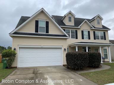 Main picture of 106 Creekside Dr