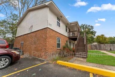 Main picture of 2417 Balis Dr