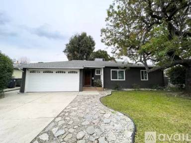 Main picture of 6424 Blucher Ave