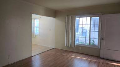 Main picture of 1520 N Normandie Ave