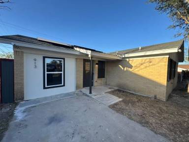 Main picture of 913 N 19th St