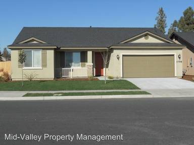 Main picture of 1798 Capistrano Ave