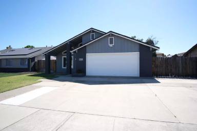 Main picture of 1058 Locust Ave