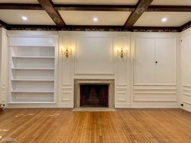 Main picture of 325 Commonwealth Ave