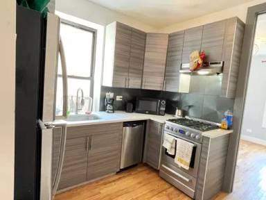 Main picture of 1320 Saint Johns Pl