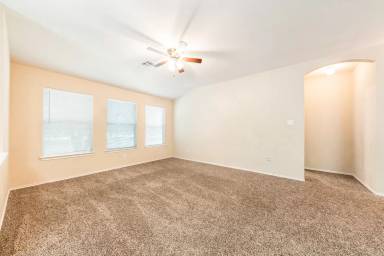 Main picture of 1316 Kenneys Way