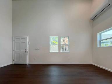 Main picture of 1162 N Loma Vista Dr