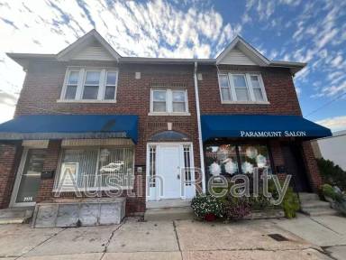 Main picture of 2175A S Big Bend Blvd