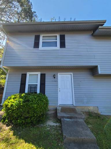 Main picture of 1162 Oak Villas Ct NW