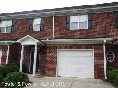 Main picture of 1427 New Garden Rd