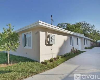 Main picture of 1980 NW 54th St