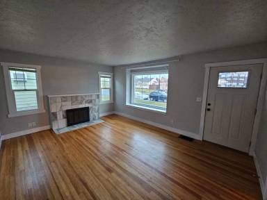 Main picture of 4903 N Cannon St