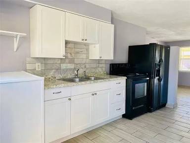 Main picture of 1517 Mississippi St
