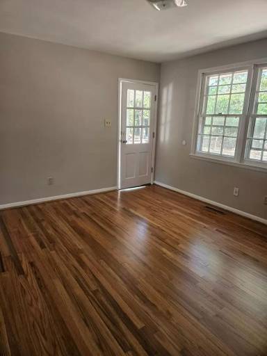 Main picture of 307 Quail Dr