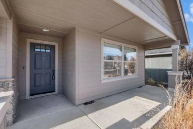 Main picture of 468 NW 30th St