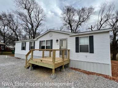 Main picture of 3201 E Don Tyson Pkwy