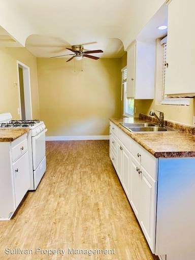 Main picture of 912 S Anaheim Blvd