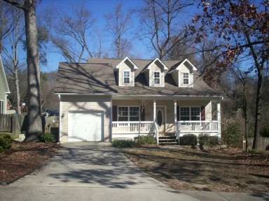 Main picture of 2719 Maplewood Ave