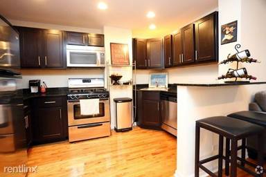 Main picture of The Uptown Regency