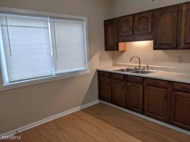 Main picture of 77 Laverack Ave