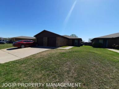 Main picture of 3611 Hulen Park Cir