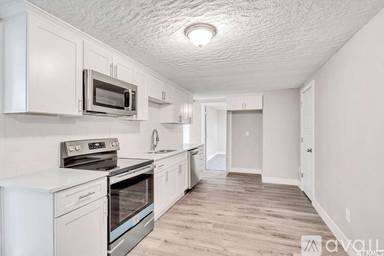 Main picture of 3157 S Elmer St