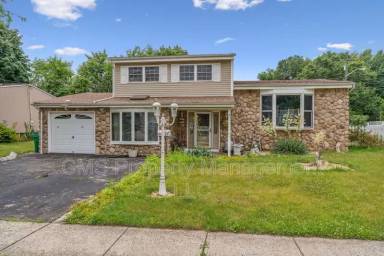 Main picture of 27 Margaret St