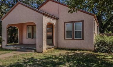 Main picture of 2216 24th St
