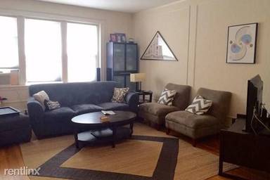 Main picture of 407 Washington St