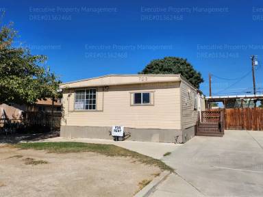 Main picture of 708 Curtis Dr