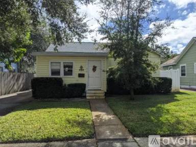 Main picture of 460 30th Ave N