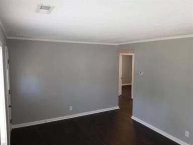 Main picture of 1609 Clara Ave
