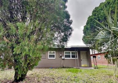 Main picture of 2208 W 12th St